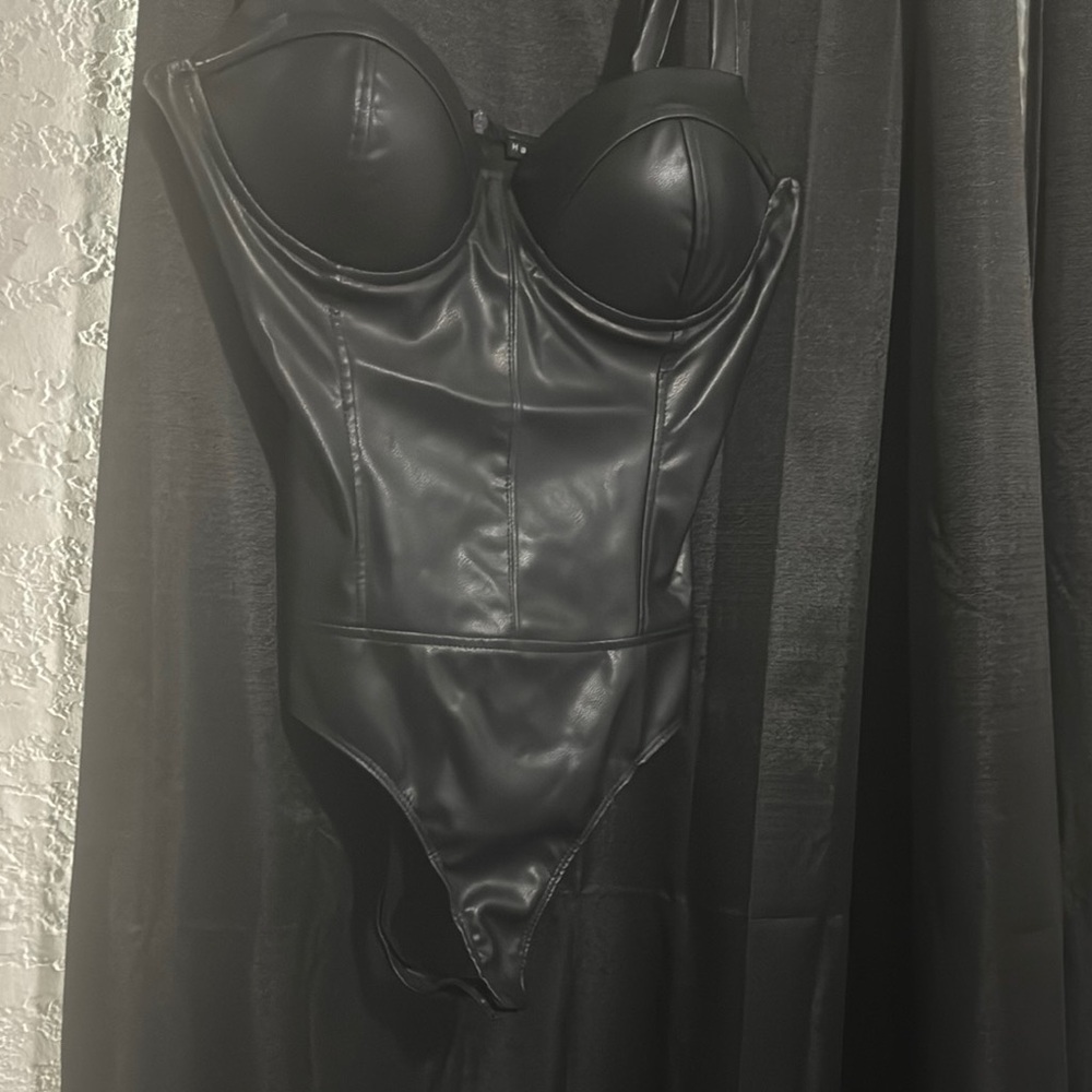 Haute Monde Black Lace Bra Intimates